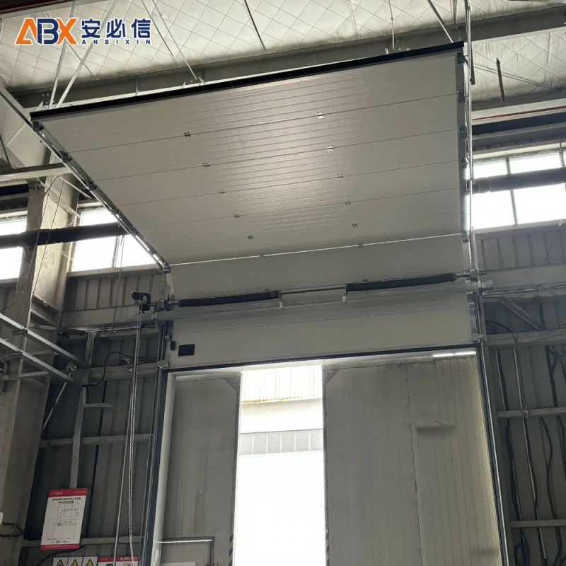 伊春市分段式滑升门